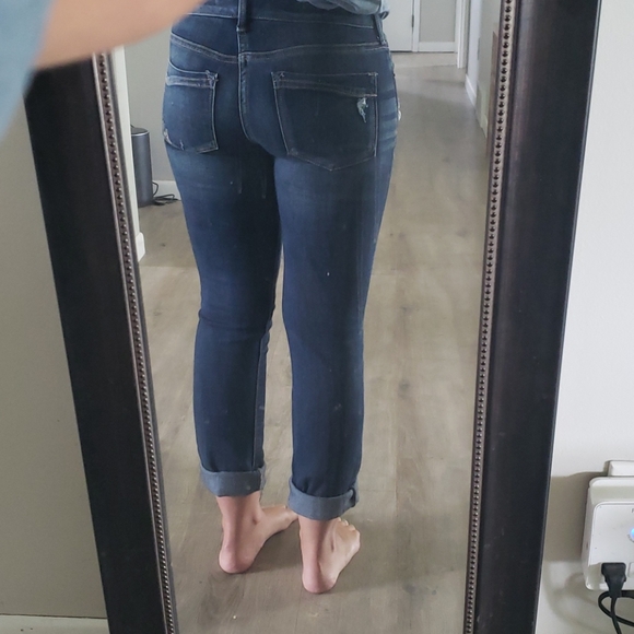 Cleaning out Jean collection - Picture 3 of 6